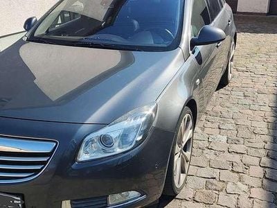 Second-hand Opel Insignia 194 CP (142 kW) 2012 Gri Break