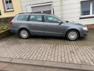 Gebraucht VW Passat 140 PS (102 kW) 2008 Grau Kombi
