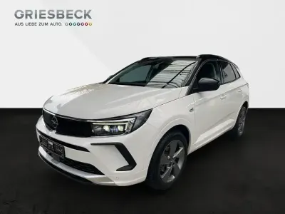 Gebraucht Opel Grandland X Ultimate 131 PS (96 kW) 2022 Jade weiss/arktis weiss SUV