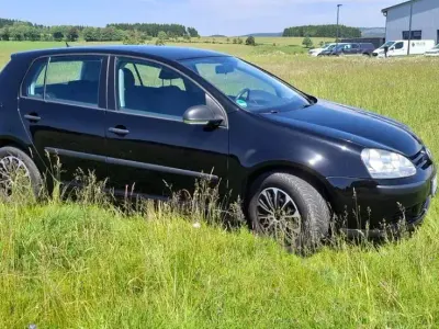 Gebraucht VW Golf V Comfortline 80 PS (58 kW) 2007 Schwarz Limousine