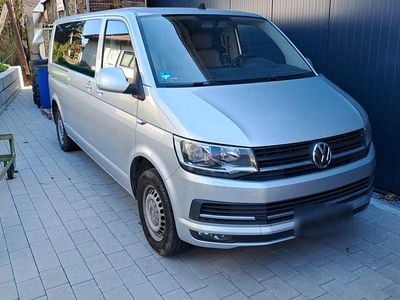 Usata VW Caravelle 131 CV (96 kW) 2008 Argento Furgone