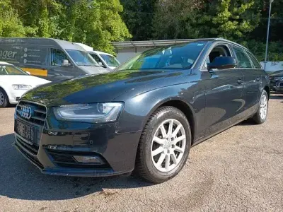 Gebraucht Audi A4 Attraction 177 PS (130 kW) 2014 Phantomschwarz Kombi
