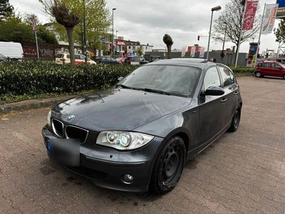 gebraucht BMW 120 d - Automatik *Schiebedach*Leder* Navi* Xenon