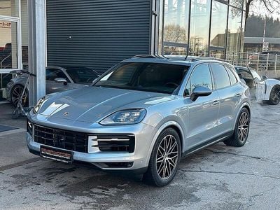 Gebraucht Porsche Cayenne 519 PS (381 kW) 2024 Silber SUV