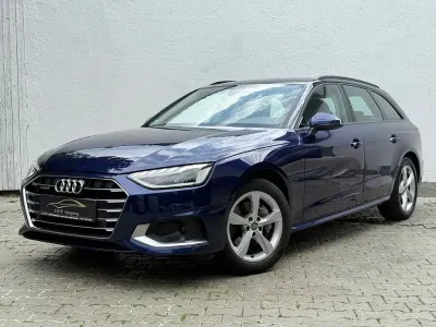 Gebraucht Audi A4 Sport 190 PS (139 kW) 2020 Navarrablau Kombi