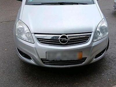 Gebraucht Opel Zafira 140 PS (102 kW) 2008 Silber Van / Kleinbus