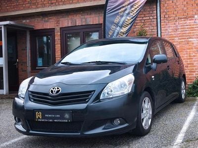 Gebraucht Toyota Verso Life 177 PS (130 kW) 2010 Mysticschwarz mica Van / Kleinbus