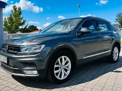 Gebraucht VW Tiguan Highline 150 PS (110 kW) 2017 Grau SUV