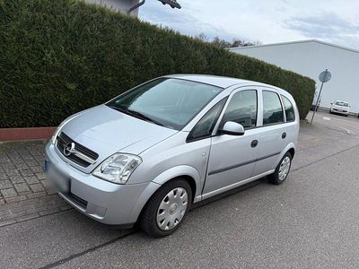 Gebraucht Opel Meriva 101 PS (74 kW) 2004 Silber Van / Kleinbus
