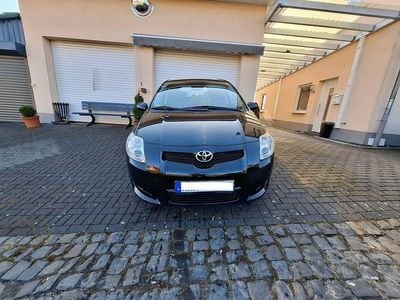 Gebraucht Toyota Auris 101 PS (74 kW) 2009 Schwarz Kleinwagen