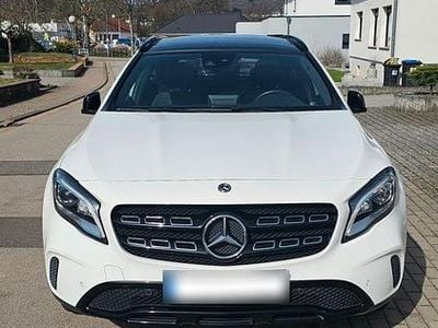 Second-hand Mercedes GLA220 184 CP (135 kW) 2018 Alb SUV