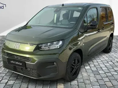 Gebraucht Fiat Doblò 136 PS (100 kW) 2024 Grün Van / Kleinbus