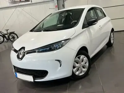 Second-hand Renault Zoe 42 kW (58 CP) 2019 Alb Hatchback