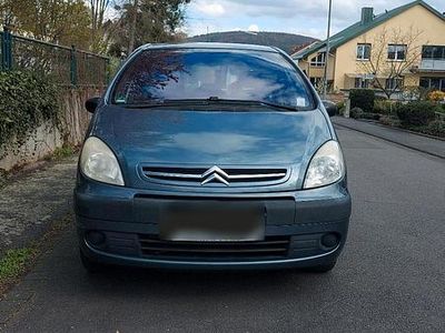 Gebraucht Citroën Xsara Picasso 110 PS (80 kW) 2006 Silber Van / Kleinbus