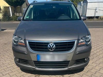 VW Touran Cross