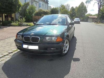 BMW 323