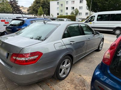 Mercedes E300