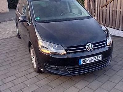 Schwarz Gebraucht 2017 VW Sharan Comfortline Van / Kleinbus | 19.990 € (Guter Preis)