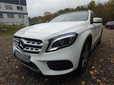 gebraucht Mercedes GLA180 GLA 1807G-DCT AMG Line