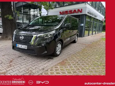 Gebraucht Nissan Primastar Tekna 170 PS (125 kW) 2025 Midnight black Van / Kleinbus