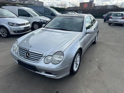 Gebraucht Mercedes C200 163 PS (119 kW) 2001 Silber Coupé