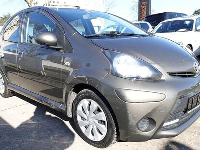Gebraucht Toyota Aygo Cool 68 PS (50 kW) 2014 Bronze Kleinwagen