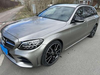 Gebraucht Mercedes C300 AMG line 258 PS (189 kW) 2019 Silber Kombi