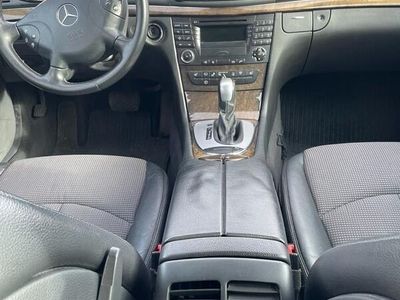 gebraucht Mercedes E220 Avantgarde