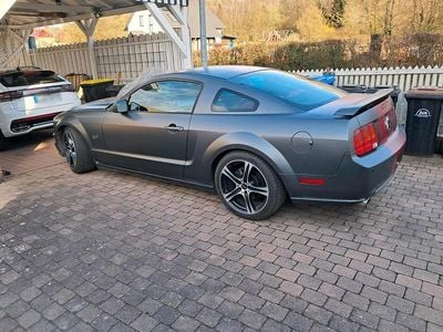 Gebraucht Ford Mustang 305 PS (224 kW) 2005 Grau