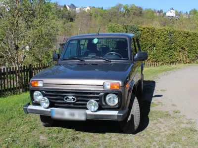 Second-hand Lada niva 86 CP (63 kW) 2022 Maro SUV