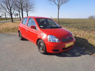 Gebraucht Toyota Yaris 87 PS (63 kW) 2005 Rot Kleinwagen