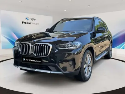 Gebraucht BMW X3 Sport Line 190 PS (139 kW) 2023 Schwarz SUV