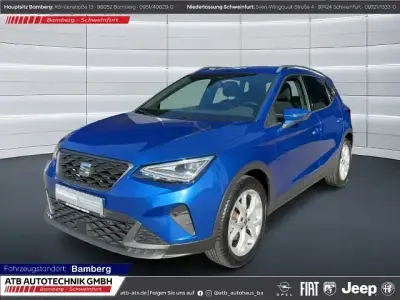 Käytetty Seat Arona FR 110 HP (80 kW) 2023 Sininen Katumaasturi