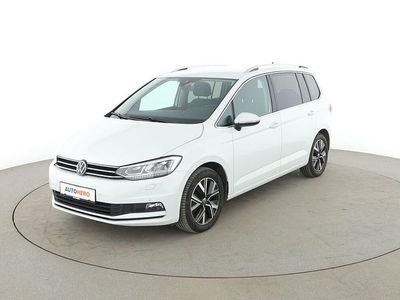 Gebraucht VW Touran Highline 150 PS (110 kW) 2022 Weiß Van / Kleinbus