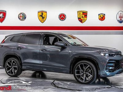 Usata VW Tayron R-line 193 CV (141 kW) 2025 Grigio SUV