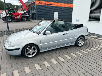 Gebraucht VW Golf Cabriolet 75 PS (55 kW) 1999 Silber Cabrio