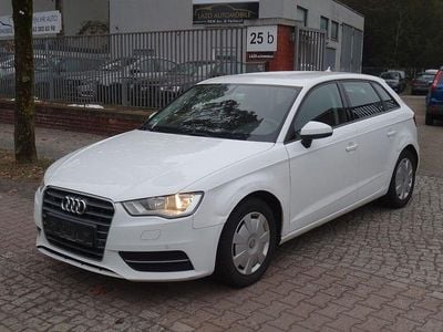 Weiß Gebraucht 2016 Audi A3 Limousine | 5.950 € (Superpreis)