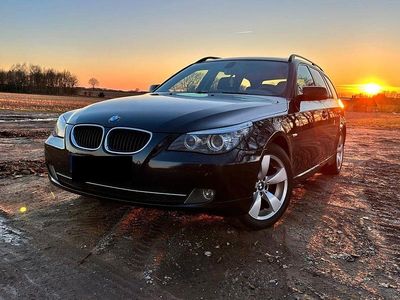 Gebraucht BMW 520 Sport Line 177 PS (130 kW) 2009 Schwarz Kombi