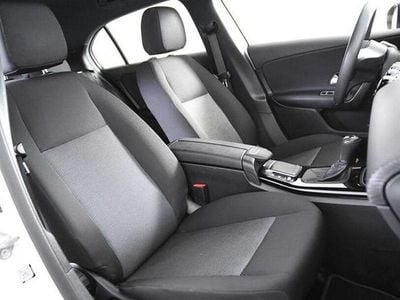 Second-hand Mercedes A160 109 CP (80 kW) 2021 Alb Berlinǎ