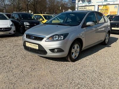 Gebraucht Ford Focus 125 PS (91 kW) 2009 Silber Limousine