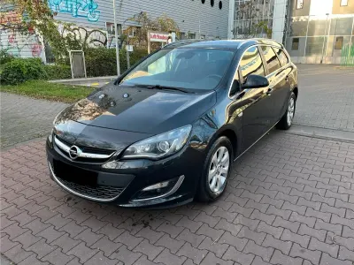 Gebraucht Opel Astra Style 2016 Schwarz Kombi