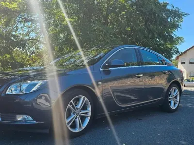 Gebraucht Opel Insignia 260 PS (191 kW) 2010 Blau Limousine