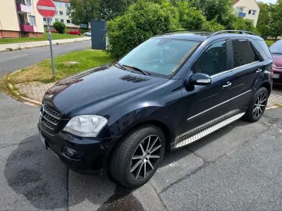 Gebraucht Mercedes ML420 306 PS (225 kW) 2006 Blau SUV