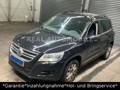 Gebraucht VW Tiguan Trendline 140 PS (102 kW) 2010 Schwarz SUV