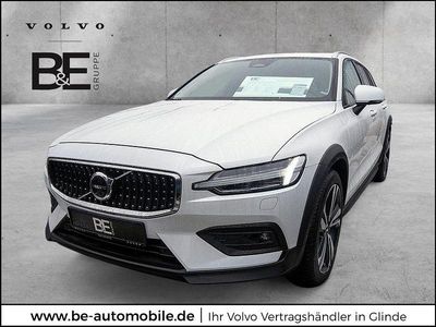 Gebraucht Volvo V60 CC Plus 197 PS (144 kW) 2022 Weiß Kombi