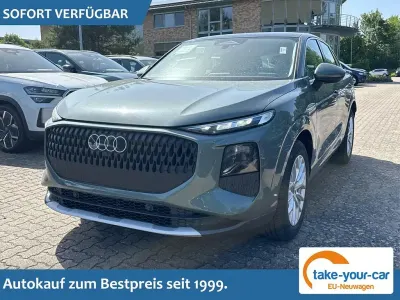 Nuova Audi Q3 Sportback Sport 150 CV (110 kW) 2026 Verde SUV