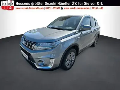 Gebraucht Suzuki Vitara Comfort 116 PS (85 kW) 2022 Grau SUV