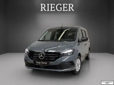 Gebraucht Mercedes EQT200 89 kW (122 PS) 2025 Grau Van / Kleinbus