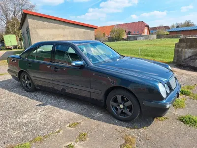 Gebraucht Mercedes E220
