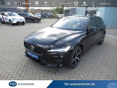 Gebraucht Volvo V60 Ultra 197 PS (144 kW) 2024 Schwarz Kombi